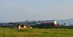 Reaktivasi jalur kereta api Garut-Cikajang. (Sumber: Poskota/Faiz)