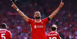 Liverpool juara Premier League musim 2024-25, Cody Gakpo merayakan gol ketiga Si Merah ke gawang Tottenham Hotspur. (Sumber: Instagram @liverpoolfc)