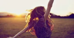 Temukan ramalan zodiak untuk hari Senin, 28 April 2025. (Sumber: Pinterest)