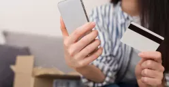 Pertumbuhan aplikasi pinjaman online (pinjol) di Indonesia menjadi fenomena finansial digital yang signifikan dalam beberapa tahun terakhir. (Sumber: Freepik)