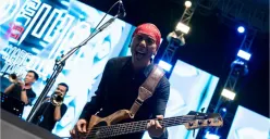 Bassist dari band legendaris Dewa 19, Yuke Sampurna. (Sumber: Instagram/@yukesampurna)