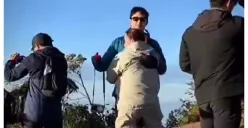 Momen kebersamaan Amanda Manopo dengan Kenny Austin saat mendaki Gunung Merbabu. (Sumber: X/@Vitarianti05)