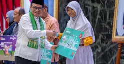 Gubernur Jakarta Pramono Anung lewat bank Jakarta Distribusikan Bansos Pemenuhan Kebutuhan Dasar (PKD) kepada total 56.351 orang penerima baru di 5 wilayah DKI Jakarta dan kepulauan seribu. (Sumber: Dok. Bank Jakarta)