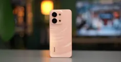 Salah satu rekomendasi HP gaming 1 jutaan terbaik 2025 yang bisa dijadikan pilihan, Xiaomi Redmi 15C (Sumber: YouTube/Pizza Gadget)