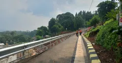 Proses pembangunan Jalan Saleh Danasasmita, Kelurahan Batutulis, Kecamatan Bogor Selatan, Kota Bogor. (Sumber: Poskota/Giffar Rivana)