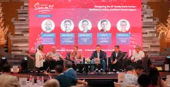 Saalah satu sesi diskusi panel di NeutraDC Summit 2025. (Sumber: Dok. Telkom)