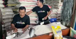 Ilustrasi stok beras di Jakarta. (Sumber: Poskota/Pandi Ramedhan)