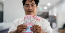 Pencairan Bantuan Langsung Tunai Kesejahteraan Rakyat (BLT Kesra) Januari-Maret 2026 senilai Rp900.00 ramai diperbincangkan masyarakat memasuki awal tahun. (Sumber: Poskota/Bilal Nugraha Ginanjar)