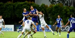 Potret pemain Persib Bandung saat berhadapan dengan Lion City Sailors di ajang AFC Champions League Two (ACL 2). (Sumber: Persib)