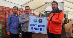 BNN menyiapkan 2.000 paket sembako yang akan disalurkan untuk korban banjir bandang di Aceh dan Sumatera Utara, sebagai wujud kepedulian dan solidaritas lembaga. (Sumber: Biro Humas dan Protokol BNN)