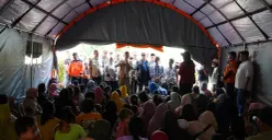 Ilustrasi, warga terdampak bencana alam di Kabupaten Langkat, Sumatra Utara, tinggal di tenda pengungsian. (Sumber: Dok. BNPB)