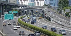 Jadwal ganjil genap Jakarta hari ini mulai pukul 06.00 WIB. (Sumber: Poskota/Bilal Nugraha Ginanjar)