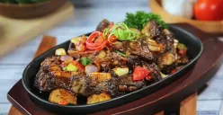 Resep Iga Bakar (Sumber: Tangkap Layar YouTube/Indonesian Simple)