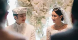 Angga Yunanda dan Shenina Cinnamon resmi menikah. Pasangan selebriti ini membuat penggemar terkejut dan patah hati dengan kabar bahagia mereka. (Sumber: Instagram/@angga)