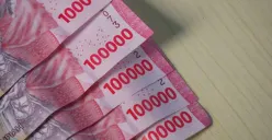 Saldo Dana Rp750.000 cair per tahapnya dari pemerintah melalui program bantuan sosial PKH. Cek proses penyalurannya di sini (Sumber: Pixabay/Muhammad Zulkarnaen)