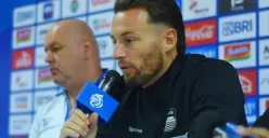 Kapten tim Persib Bandung, Marc Klok yang mengirim pesan untuk seluruh suporter jelang laga Persija vs Persib. (Sumber: Persib)