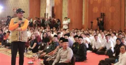 Mensos Gus Ipul menekankan pentingnya pendamping PKH dalam proses pemutakhiran data. (Sumber: Laman resmi Kemensos)