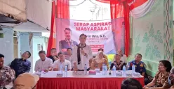 Anggota Komisi A DPRD Jakarta, Kevin Wu saat melakukan reses di Jakarta Barat. (Sumber: Dok. PSI Jakarta)