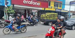 Suasana lokasi tempat dua kelompok remaja tawuran di Jalan Raya Mangunjaya, Tambun Selatan, Kabupaten Bekasi, Sabtu, 4 Januari 2025. (Sumber: Poskota/Ihsan)