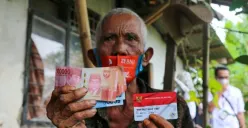 Cek NIK KTP Anda, bila terdaftar bansos PKH akan terima dana bansos penyaluran tahap 1 pada Januari 2025. (Sumber: sapabansos.dinsos.jatimprov.go.id)