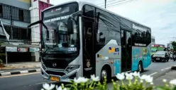 Program layanan gratis bagi penumpang BisKita Trans Wibawa Mukti diputuskan diperpanjang oleh Pemerintah Kabupaten (Pemkab) Bekasi, Jawa Barat hingga akhir tahun 2025. (Sumber: Instagram @Indonesia2025_)