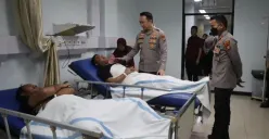 Korban penyiraman air keras saat membubarkan tawuran di perbatasan antara Ciputat Timur dengan Pamulang, di rawat Rumah Sakit Fatmawati, Jakarta Selatan, Jumat, 17 Januari 2025. (Sumber: Dok. Humas Polres Tangerang Selatan)