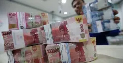 Kemudahan pinjaman online resmi OJK: solusi cepat dan aman untuk kebutuhan finansial Anda (Sumber: Pinterest/Akali)