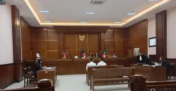 Suasana sidang kasus tewasnya Putu Satria Ananta Rustika, seorang Taruna STIP di Pengadilan Negeri (PN) Jakarta Utara, Rabu, 22 Januari 2025. (Sumber: Poskota/Ramot Sormin)