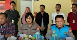 Pemilik Bimbel di Makassar ditangkap polisi seusai membuat konten soal biaya masuk Akpol. (Sumber: Instagram/@fakta.indo)