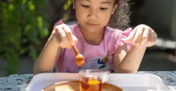 Beberapa manfaat kesehatan dari madu (Sumber: Freepik)