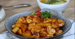 Resep balado udang kecil (Sumber: Tangkap Layar YouTube/Indonesian Simple)