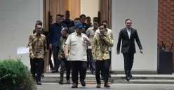 Wakil Presiden Gibran Rakabuming Raka saat mengantarkan Presiden Prabowo Subiato yang hendak melakukan kunjungan kenegaraan ke Rusia. (Sumber: Instagram/@gibran_rakabuming)