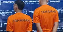 Komplotan pelaku begal bersama sajamnya berhasil diamankan Polsek Pancoran Mas, Kota Depok. (Sumber: Poskota/Angga Pahlevi)