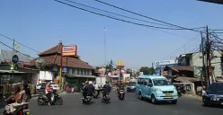Kawasan Palmerah Jakarta Barat siang hari. (Sumber: stekom.ac.id)