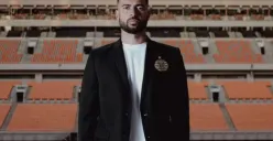 Jordi Amat resmi bergabung ke Persija di Liga 1 2025/2026. (Sumber: Persija)