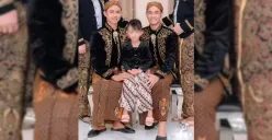 Viral! Kisah Chiko dan Wira, pasangan sejenis yang gelar pernikahan pakai adat Jawa. Simak fakta lengkap dan pro-kontranya! (Sumber: X/@creepyroom)