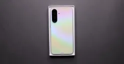 Spesifikasi dan Harga Samsung A36 5G (Sumber: YouTube/Dr Debox)