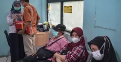 Ilustrasi, sejumlah warga saat melakukan pemeriksaan kesehatan di Pusat Layanan Kesehatan Masyarakat (Puskesmas). (Sumber: Poskota/Bilal Nugraha Ginanjar)
