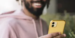 Simak berikut ini tips merawat perangkat HP iPhone supaya awet. (Sumber: Freepik)