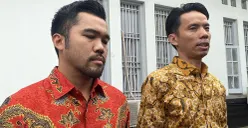 Penasihat hukum Jonathan Frizzy, Lamgok Heryanto dan Ida Bagus Ivan. (Sumber: POSKOTA | Foto: Primayanti)