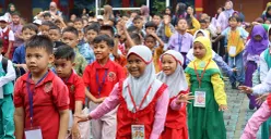 Suasana MPLS di SDN Cakung Timur 09 Pagi, Jakarta Timur, Senin, 14 Juli 2025. (Sumber: POSKOTA | Foto: M Tegar Jihad)