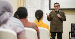 Gubernur Jakarta, Pramono Anunh, saat acara Sinergi untuk Jakarta yang berlangsung di Konsulat Jenderal Republik Indonesia (KJRI) di New York, Selasa 15 Juli 2025. (Sumber: Pemprov Jakarta)