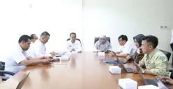 Diskominfosantik Kabupaten Bekasi menerima Kunjungan kerja dari Diskominfo Jawa Barat. Berlangsung di Ruang Rapat Diskominfosantik Cikarang Pusat, Kabupaten Bekasi, kemarin. (Sumber: Dok. Pemkab Bekasi)