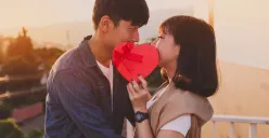 Ramalan zodiak cinta besok Minggu 27 Juli 2025, cek di sini. (Sumber: Freepik)