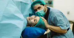 Momen Lenggogeni Faruk Sambut Aaliyah Massaid yang Baru Melahirkan, Netizen: Kok Beda Perlakuan dengan Aurel Hermansyah (Sumber: Instagram/@thariqhalilintar)