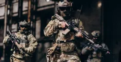 10 negara dengan kekuatan militer terkuat di dunia, cek peringkat Indonesia. (Sumber: Freepik)