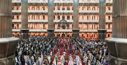 Ketahui 5 langkah penting sebelum menjalankan salat Tarawih Ramadan 1447 H, dari meluruskan niat hingga menjaga kondisi fisik demi ibadah malam yang lebih optimal. (Sumber: Poskota/Bilal Nugraha Ginanjar)