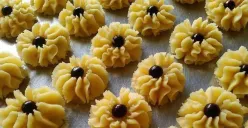 Cara membuat kue semprit susu untuk lebaran dengan mudah (Sumber: Pinterest/chintiamaharani729)