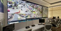 Suasana ruang pantauan cctv Dinas Perhubungan Bandung Barat. (Sumber: Poskota/Gatot Poedji Utomo)