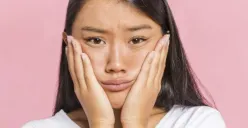 Temukan lima kebiasaan yang harus segera dihindari agar kulit tetap sehat. (Sumber: Pinterest/Freepik)